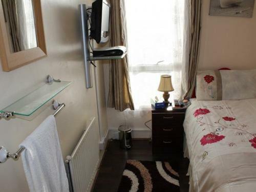Julius Lodge Bexleyheath Quarto foto
